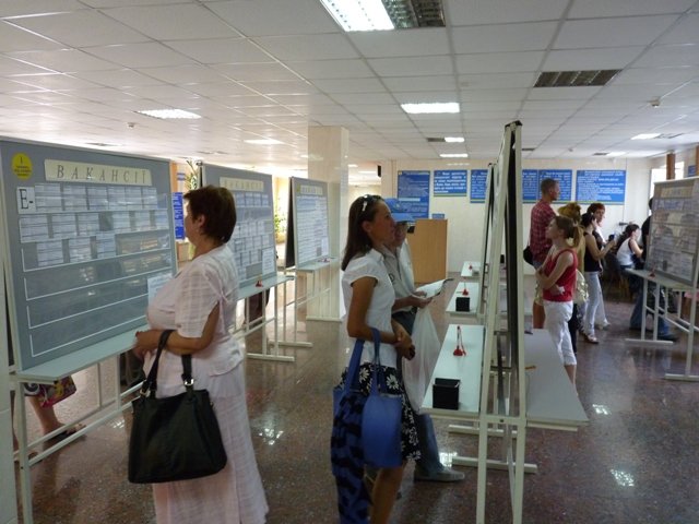 P1740985