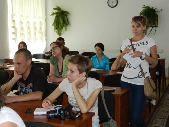 представники-ЗМІ-1 представники-ЗМІ-1