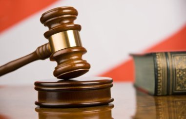 Переселенця з Харкова, що вів у Кропивницькому колабораційну діяльність, суд зобов'язав вивчити гімн України та пісню 