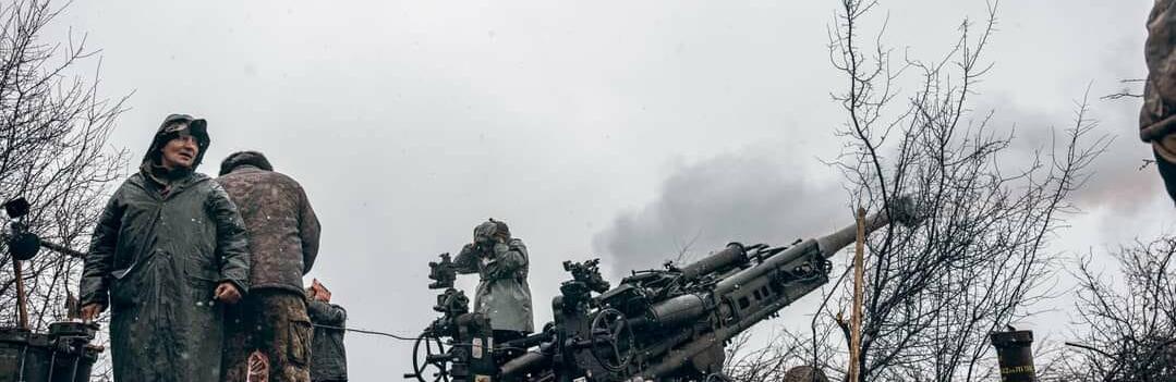 Тривають важкі бої за Соледар. Наші воїни цілодобово відбивають атаки ворога. Окупанти зазнають великих втрат, - Генштаб ЗСУ 