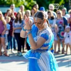 Holiday Fest! Буйство красок в Кременчуге, фото-4 Holiday Fest! Буйство красок в Кременчуге, фото-4