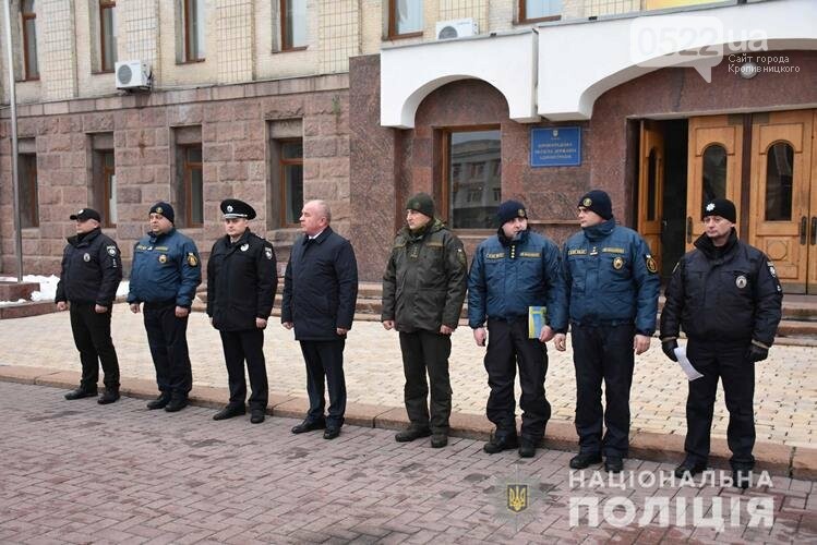 У Кропивницькому на патрулювання міста вийшли додатково 60..., фото-1 У Кропивницькому на патрулювання міста вийшли додатково 60 правоохоронців, фото-1