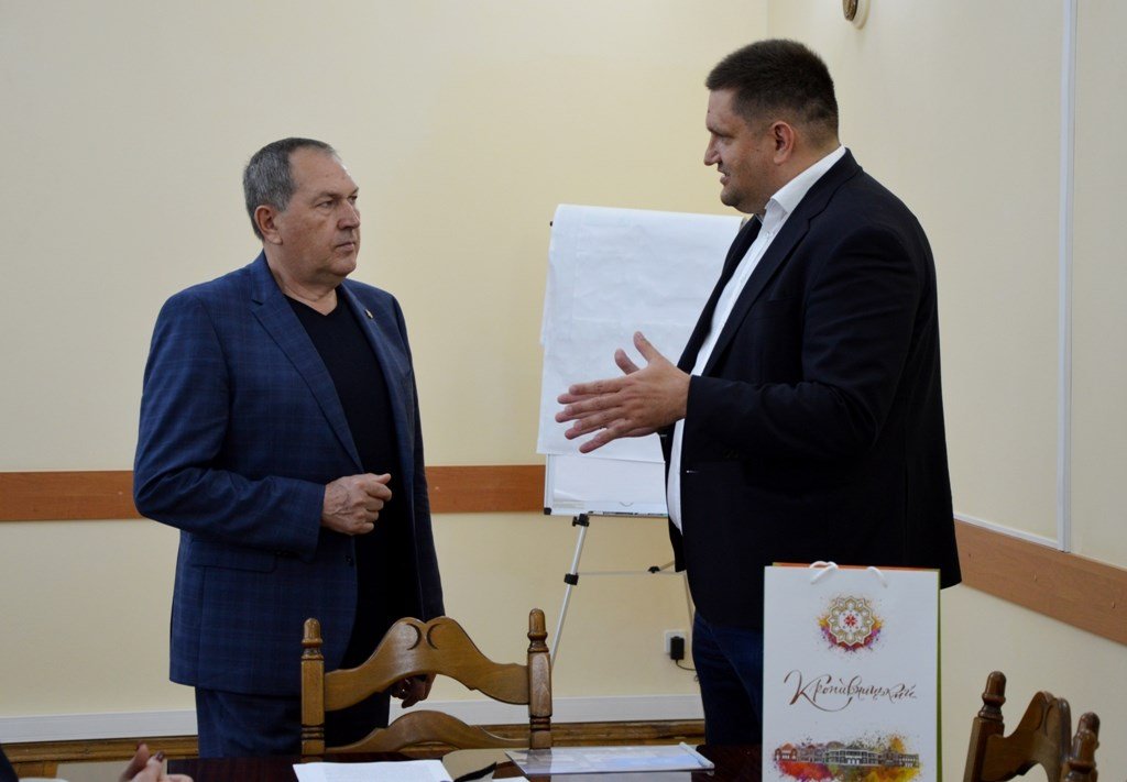Диджиталізація в дії: учні шкіл Кропивницького навчатимуться за найсучаснішими електронними ресурсами