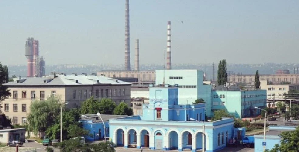 Гайдай назвав приблизну кількість людей, що ховаються в бомбосховищах заводу 